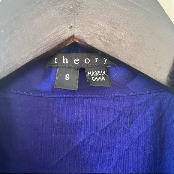 Theory Navy Cap Sleeve Bow Neckline Button Down Blouse - Picture 7 of 10